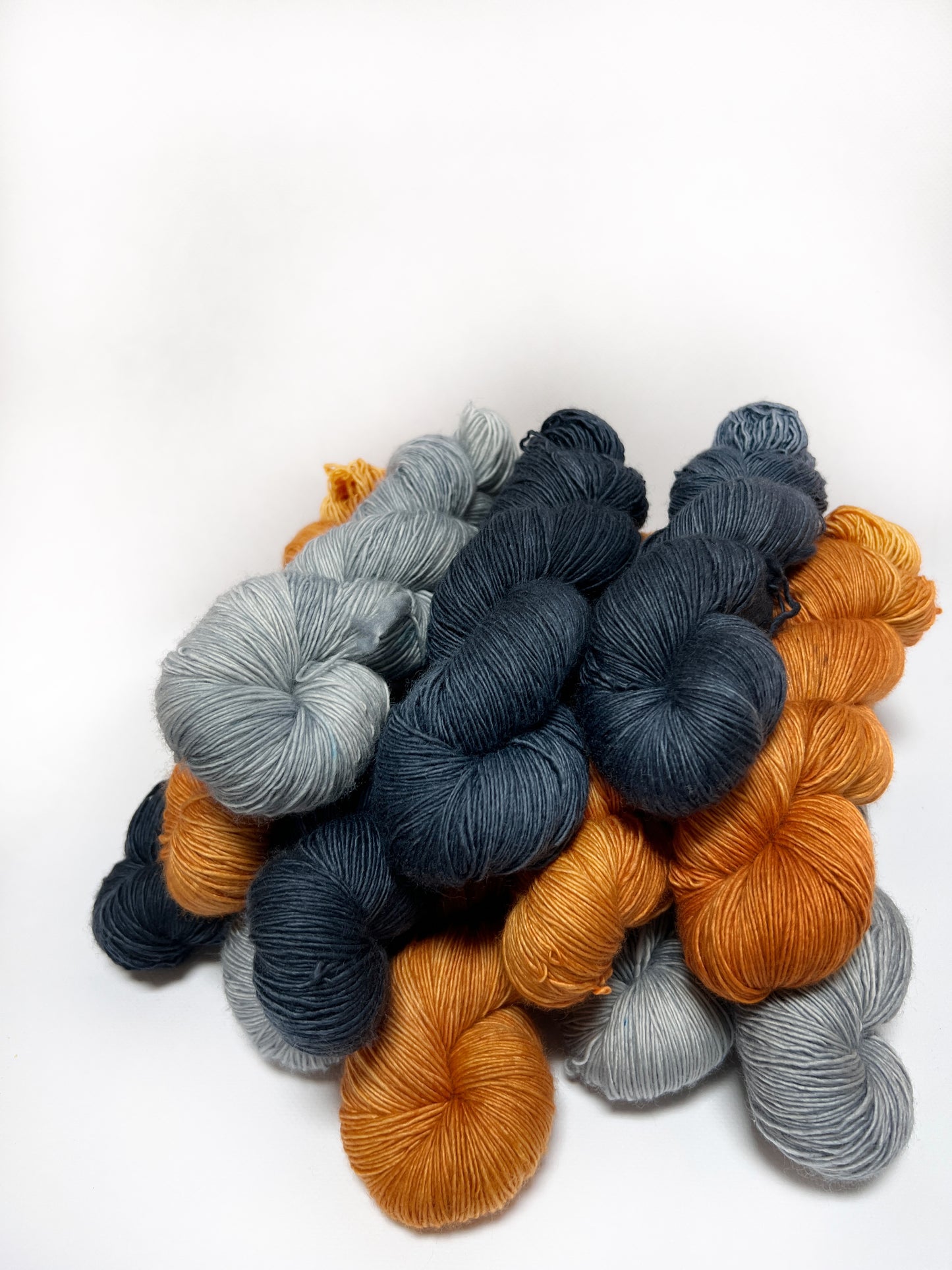 Midnight Blue - Fingering Single - Okanagan Dye Works