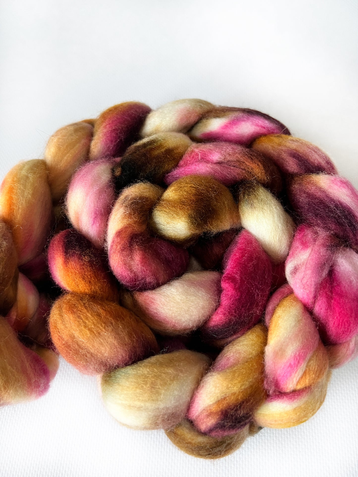 Sand Dune - Hand Dyed - 22 micron Untreated 100% Merino Top - Okanagan Dye Works