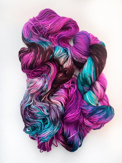 Galaxy - Worsted 4 Ply - Okanagan Dye Works