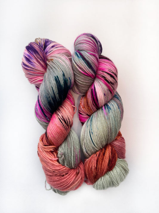 Spin me right round - Fingering 3 Ply - Okanagan Dye Works