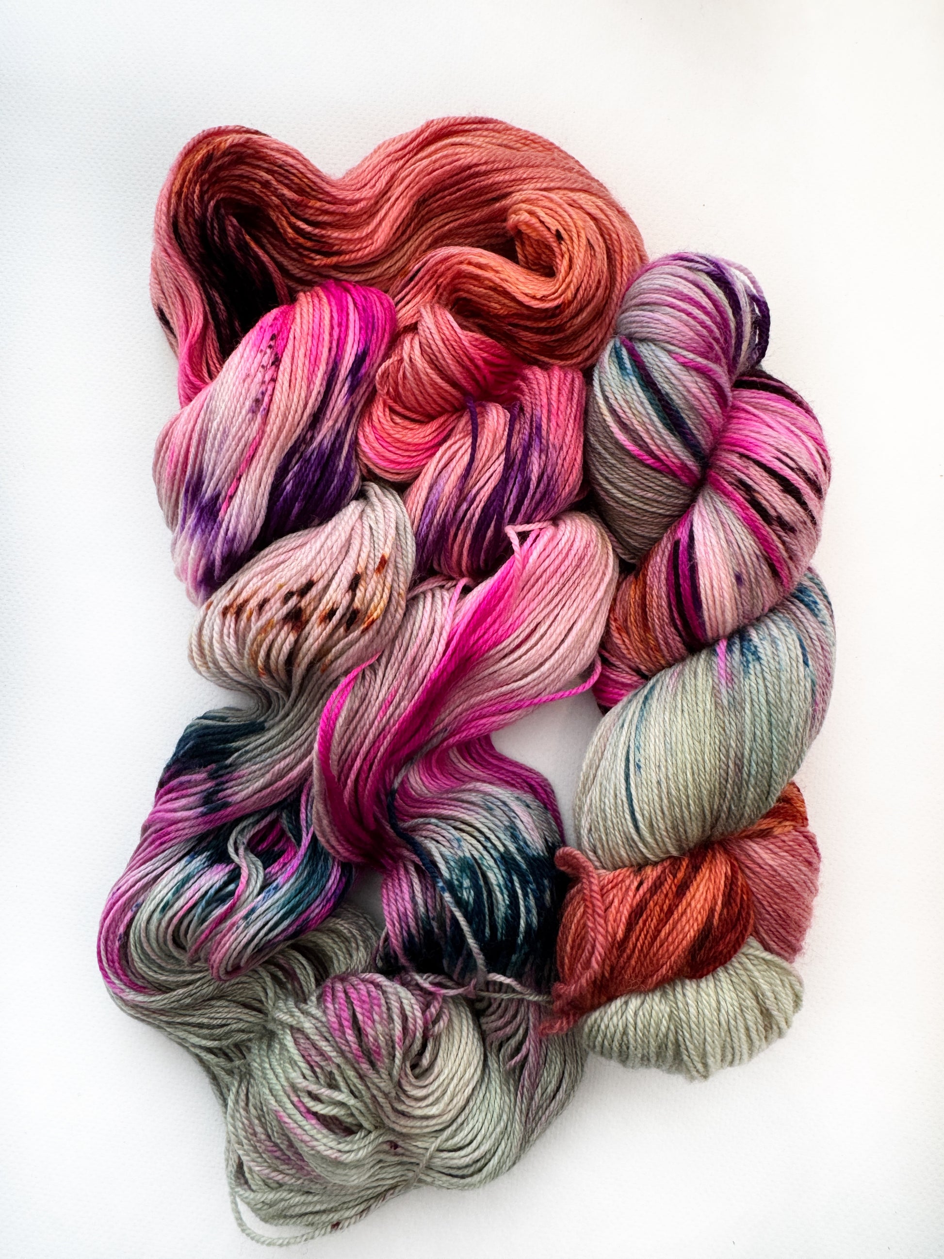 Spin me right round - Fingering 3 Ply - Okanagan Dye Works