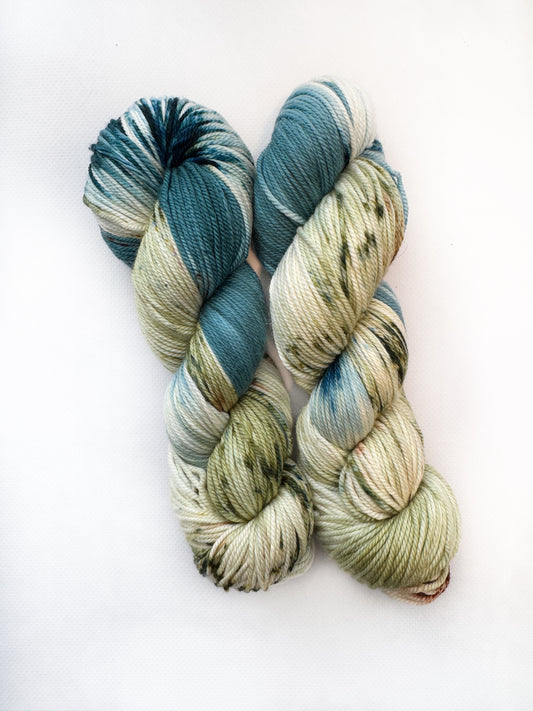 Morte Lake Trail - Worsted 4 Ply - Okanagan Dye Works