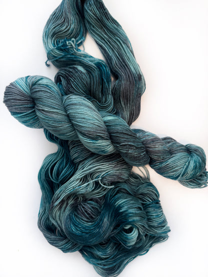 Stormbound Sea - Fingering