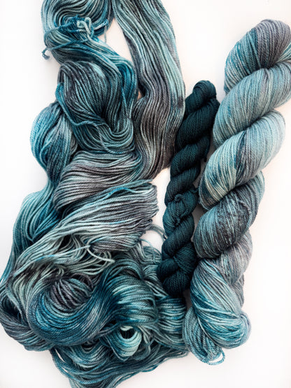 Stormbound Sea - Fingering