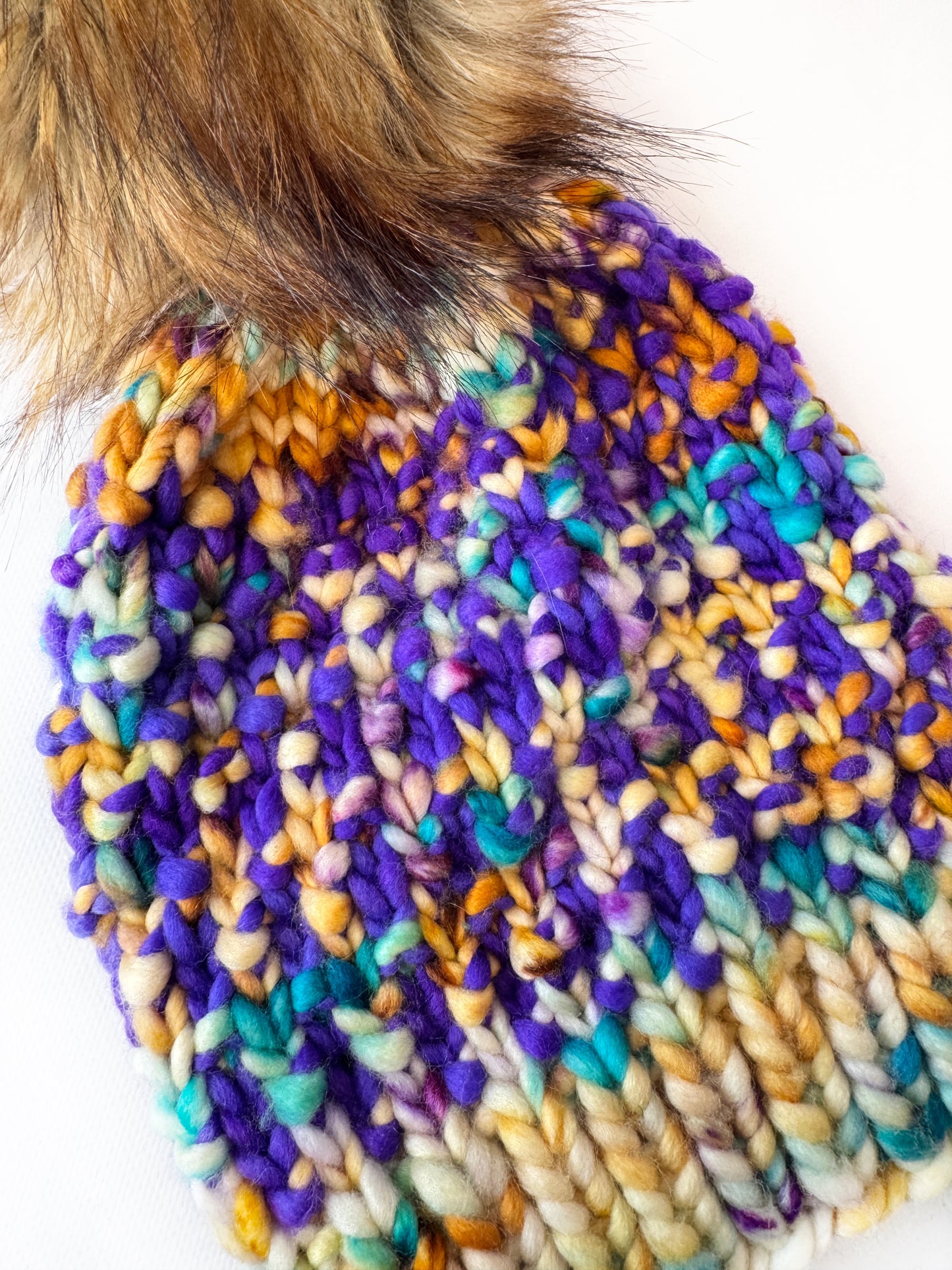 OOAK 100% Merino Wool hand knitted toque. Canadian Made beanie in hand dyed yarn - Okanagan Dye Works