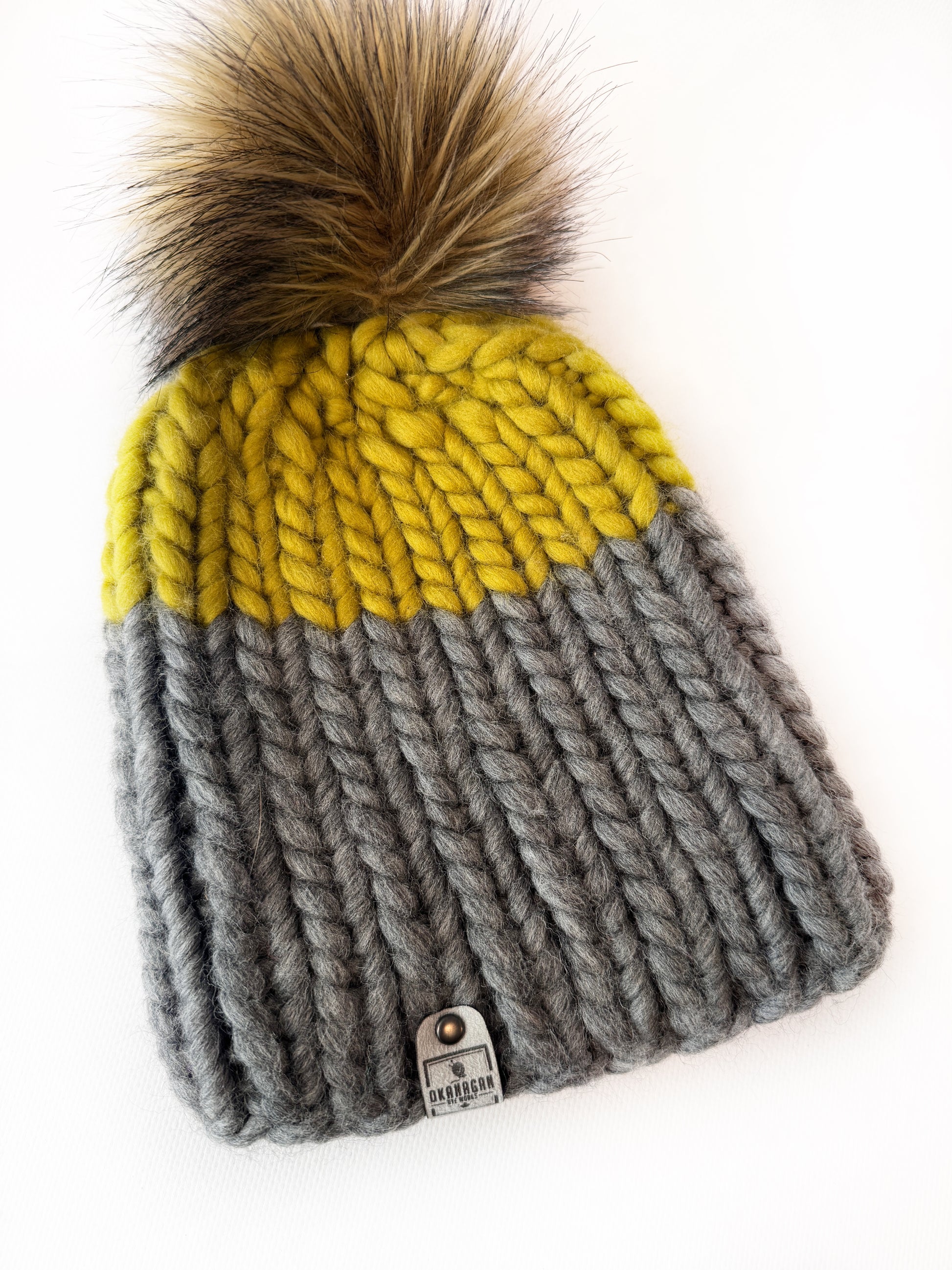 OOAK 100% Peruvian Wool hand knitted toque. Canadian Made beanie in hand dyed yarn - Okanagan Dye Works