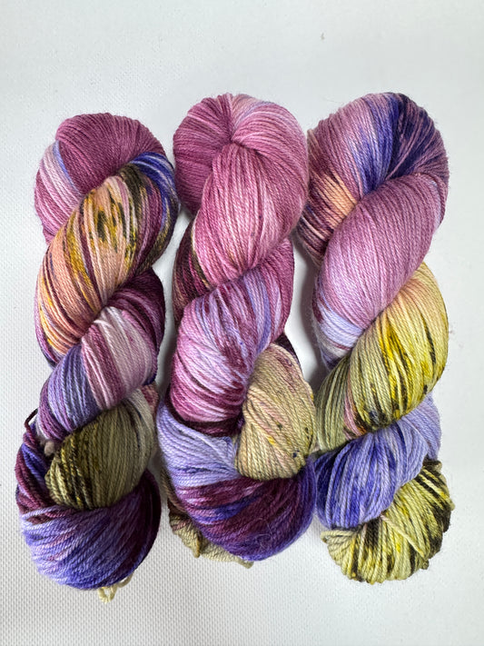 Airglow - Fingering 3 Ply - Okanagan Dye Works