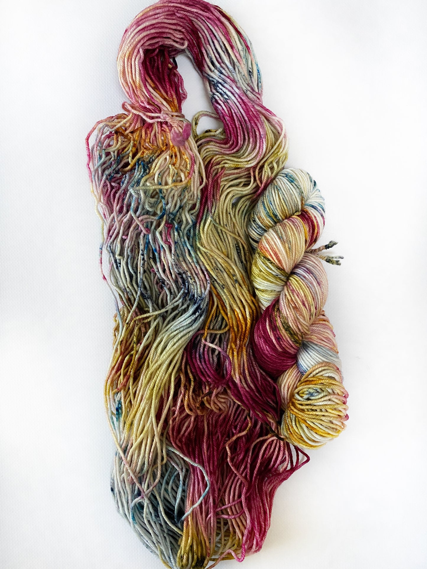 Mummers - Worsted 3 Ply - Okanagan Dye Works