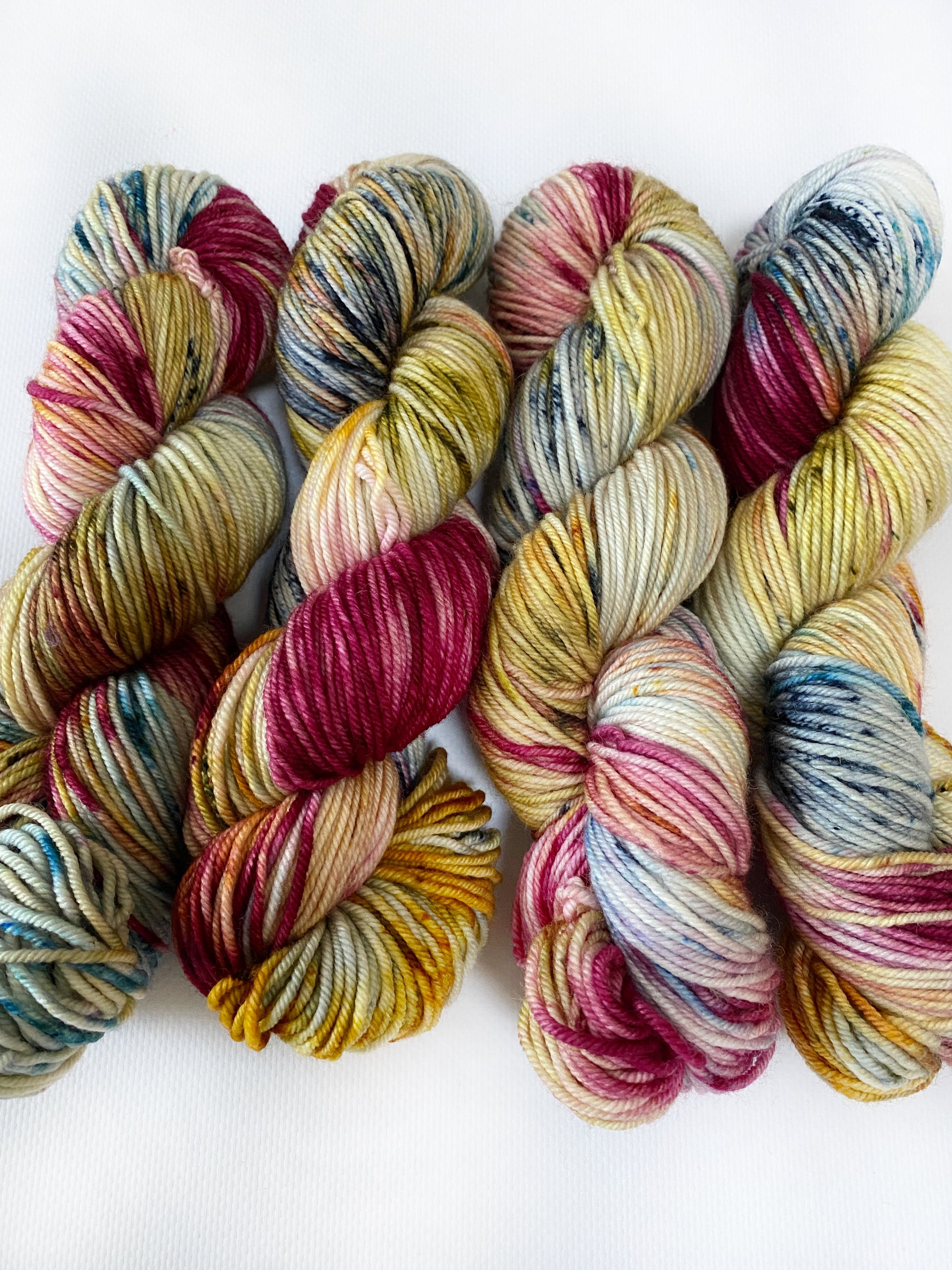 Mummers - Worsted 3 Ply - Okanagan Dye Works