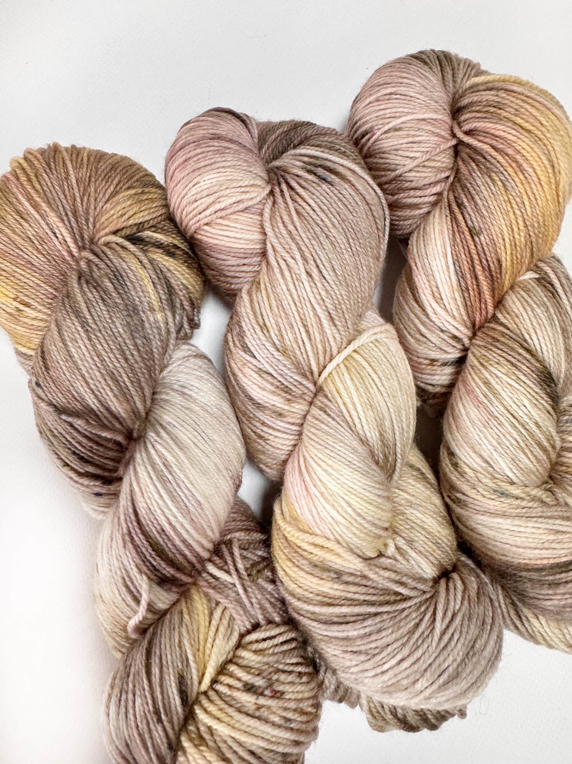 Vintage Wedding Dress - Worsted 4 Ply - Okanagan Dye Works