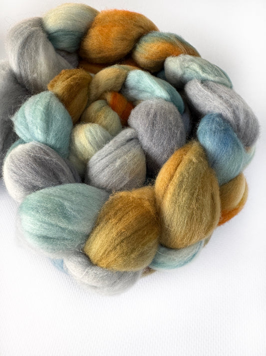 Dusty Road - Hand Dyed - 19.5 micron Untreated 100% Merino Roving - Okanagan Dye Works