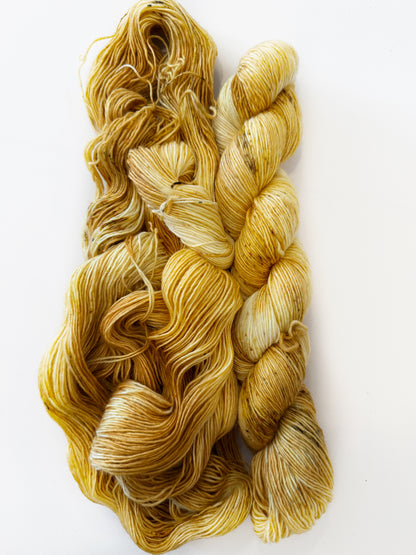 Golden Delicious - Okanagan Dye Works