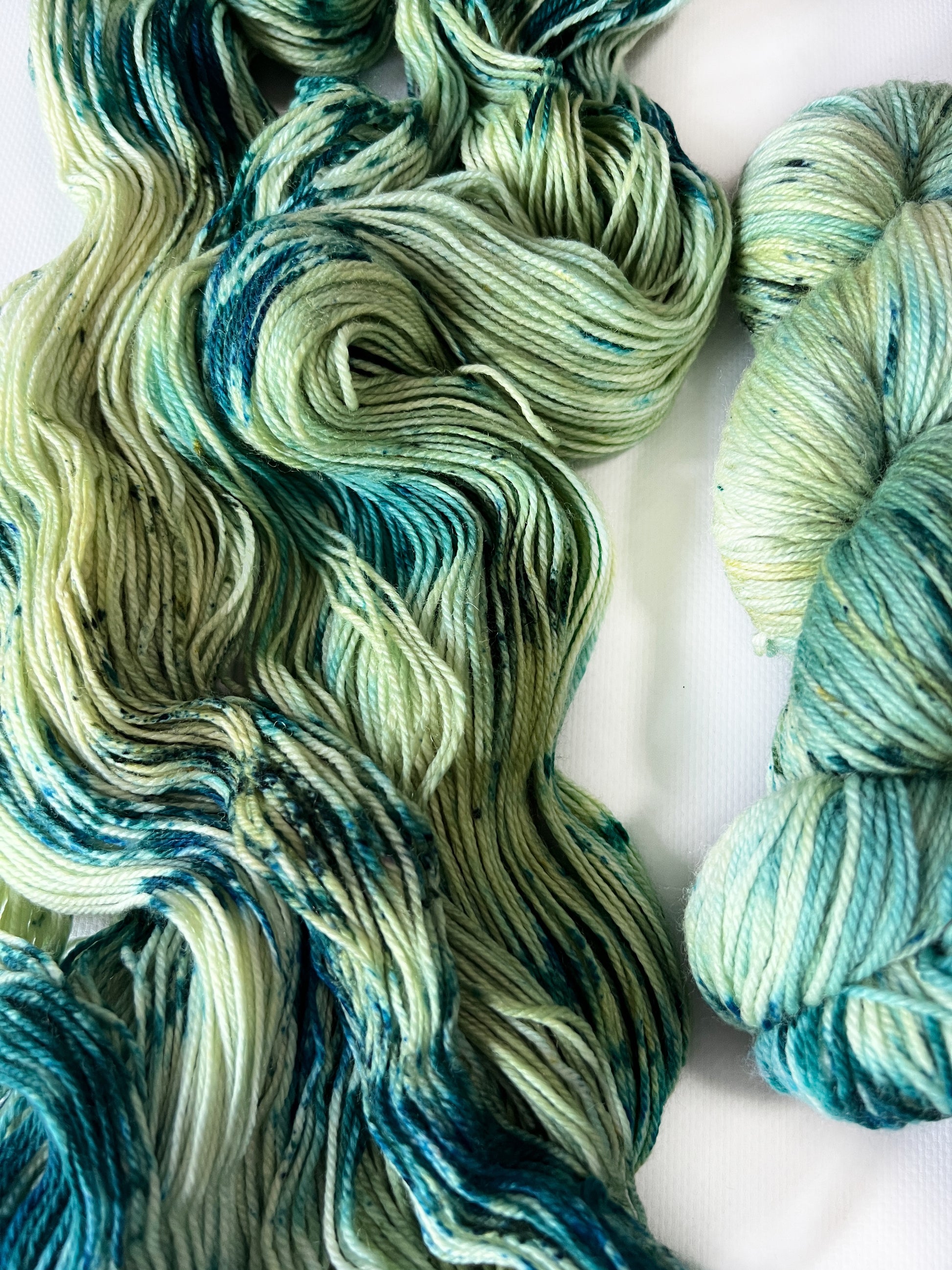 Newport Beach - Worsted 3 Ply - Okanagan Dye Works