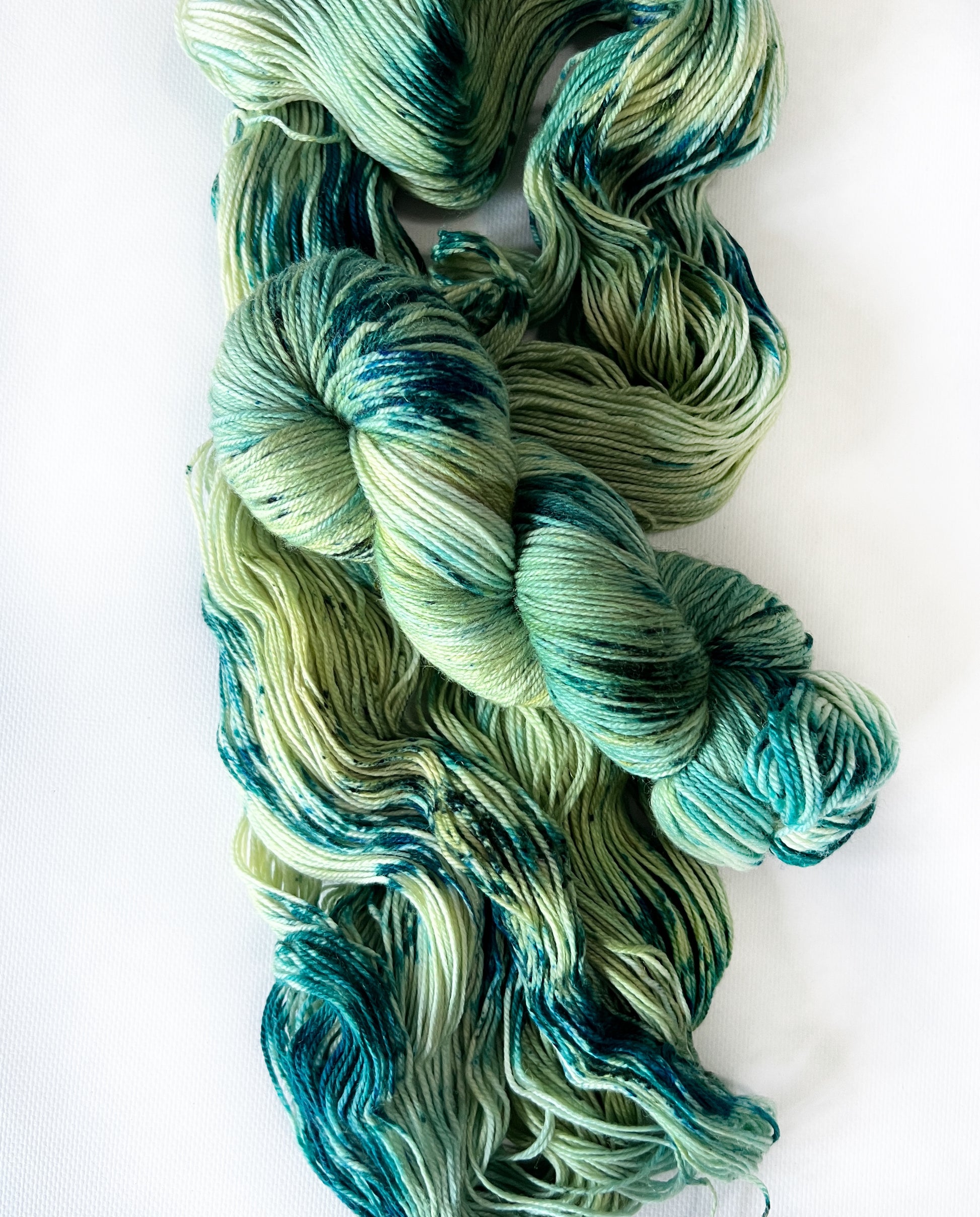 Newport Beach - Worsted 3 Ply - Okanagan Dye Works
