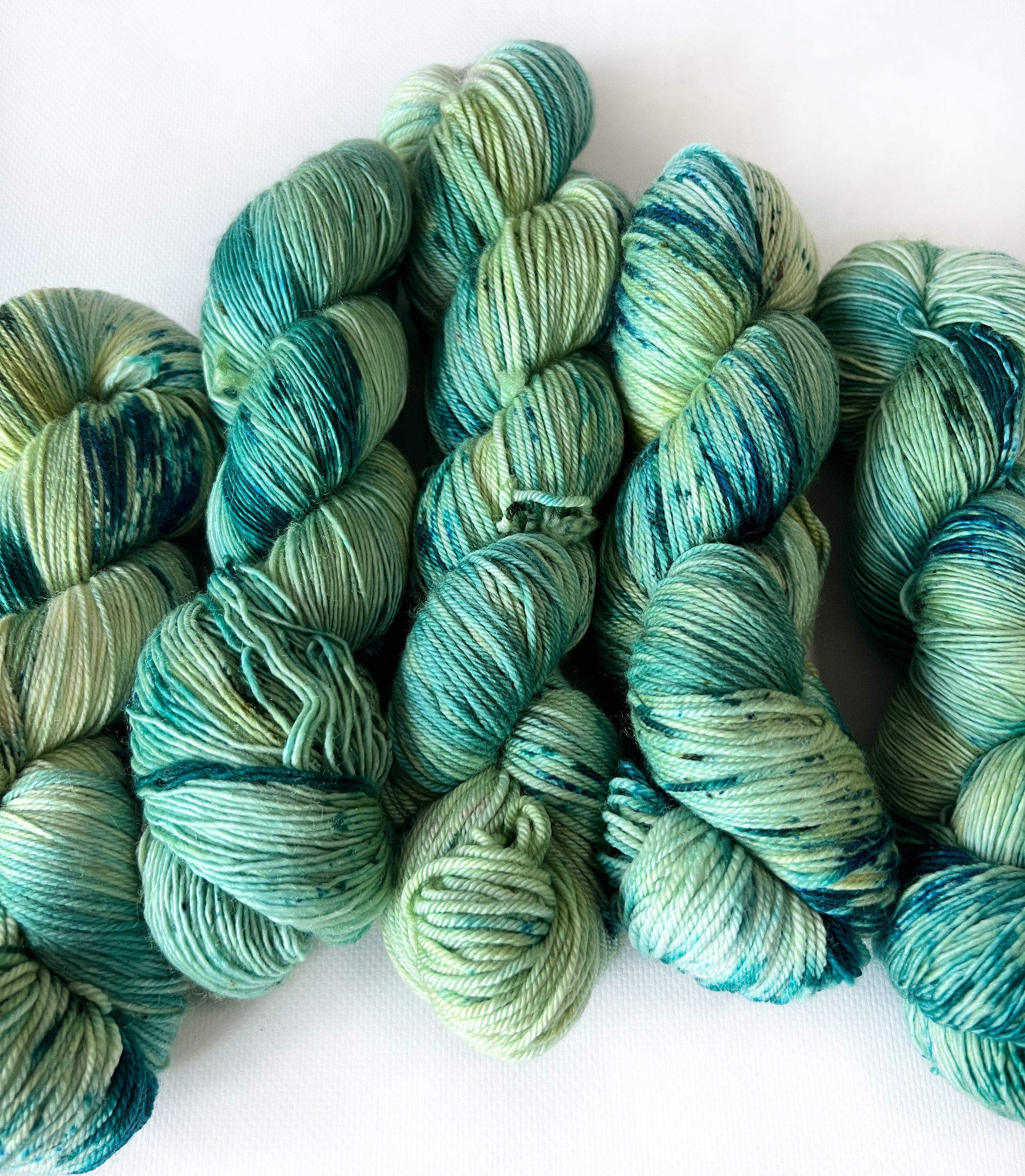 Newport Beach - Worsted 3 Ply - Okanagan Dye Works