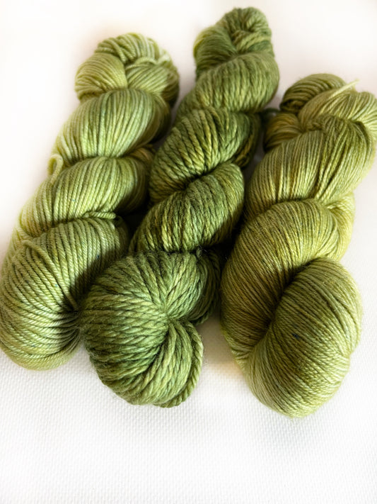 Leaf- Worsted 3 Ply - Okanagan Dye Works